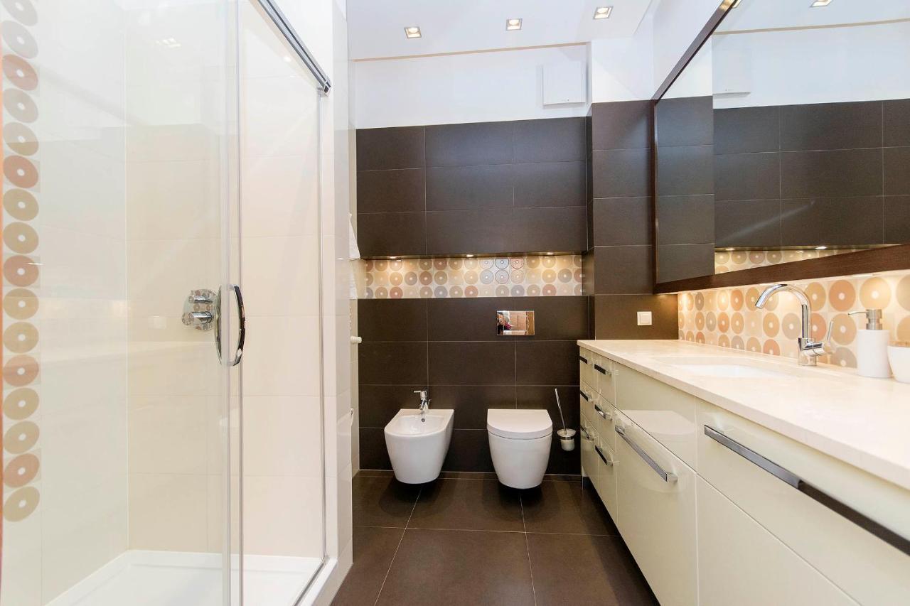 Waniliowy - Neptun Park By Oneapartments Gdańsk Eksteriør bilde