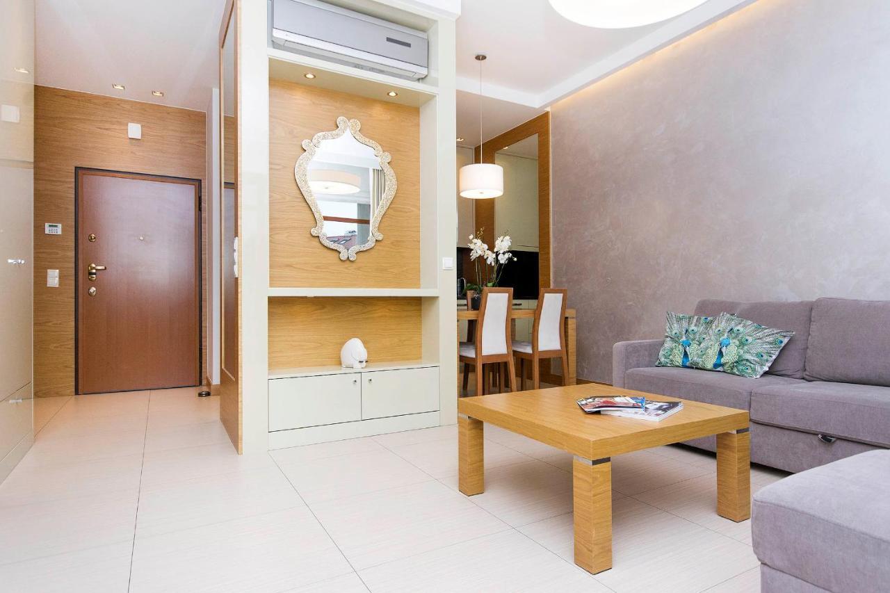 Waniliowy - Neptun Park By Oneapartments Gdańsk Eksteriør bilde